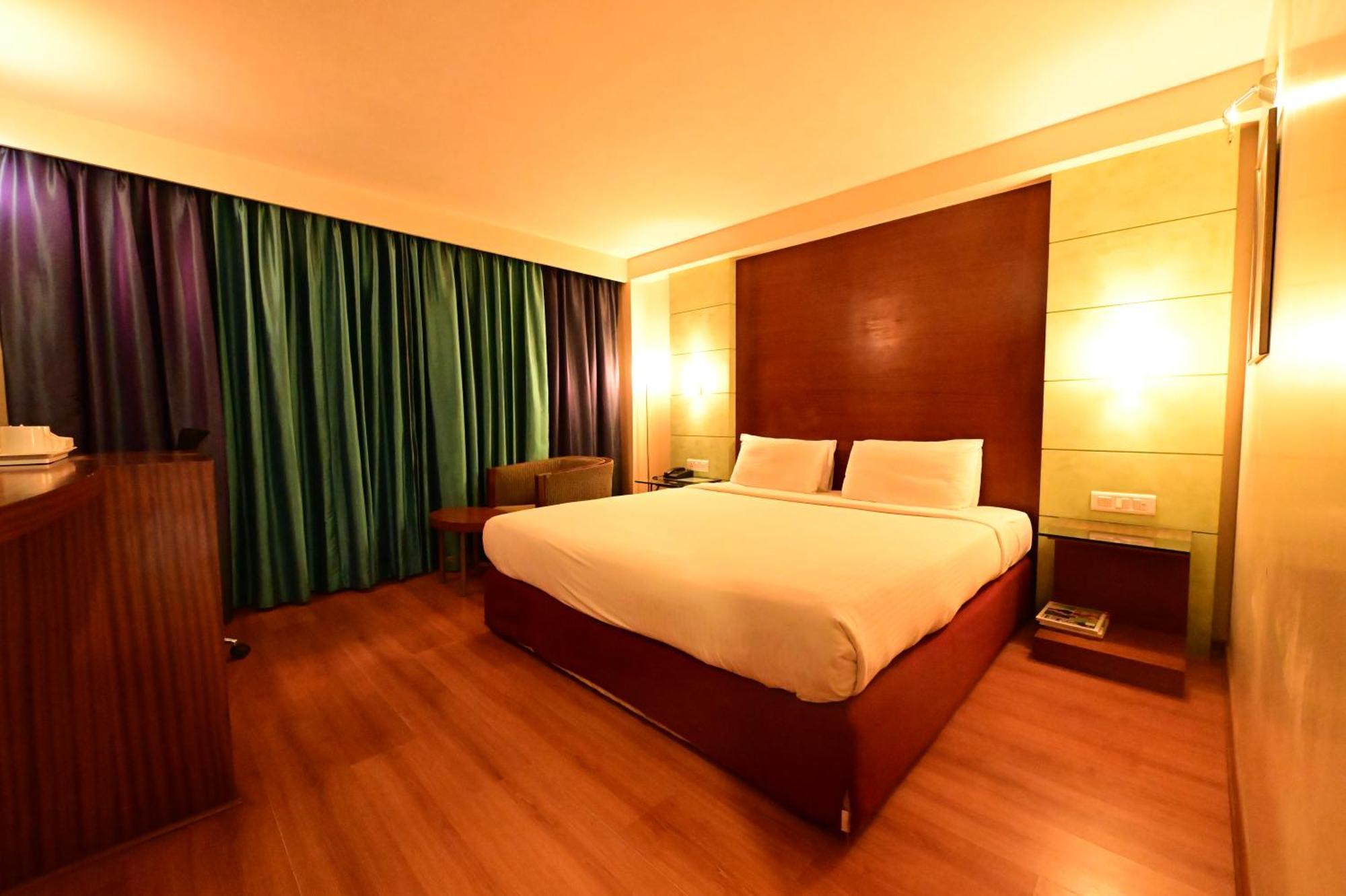 Octave The Horizon Comforts Bangalore Exterior photo