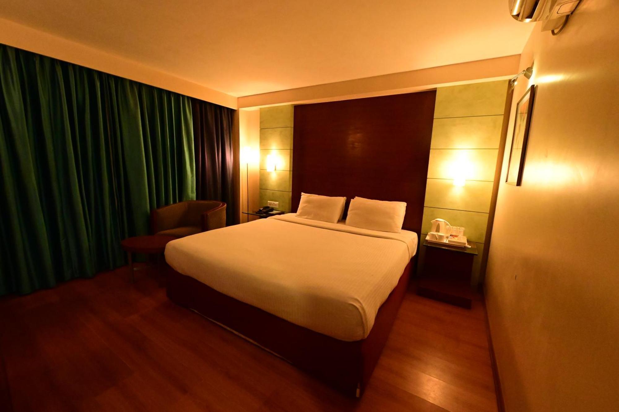 Octave The Horizon Comforts Bangalore Exterior photo